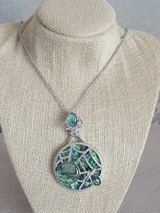 Abalone Spider Web - Picture 1 of 4